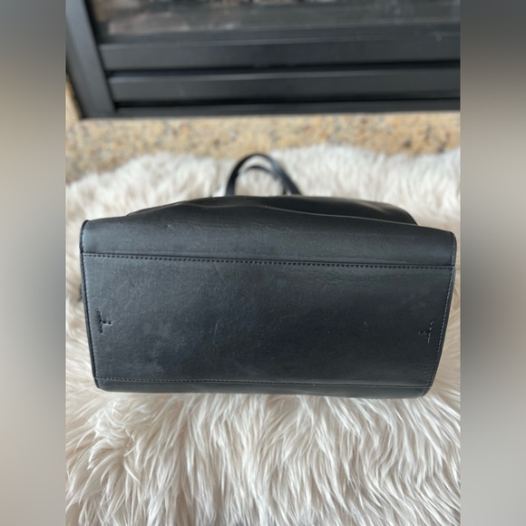 Tory Burch Shoulder Bag - Black - Picture 7 of 8